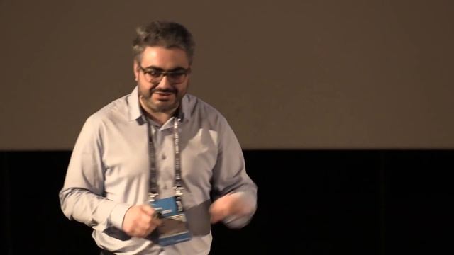A Survival Guide to Microservices using GraphQL and Contract Tests - Enrique Amodeo смотреть онлайн