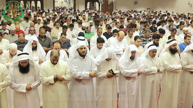Emotional recitation by Mishary Rashid Al Afasy / Surah Hud смотреть онлайн