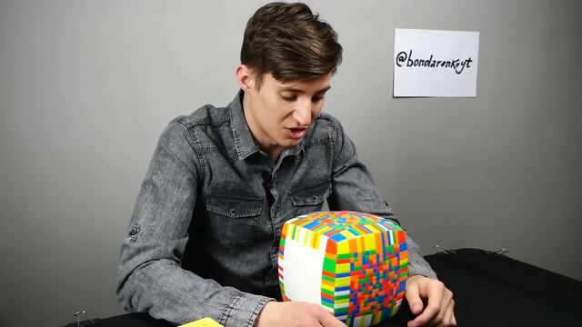 Solving the Biggest Rubik's Cube in the World | 17x17x17 Cube смотреть онлайн