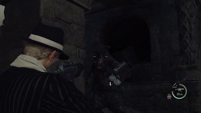 TMP Vs LE 5 In Resident Evil 4 Remake Damage Comparison #re4remake