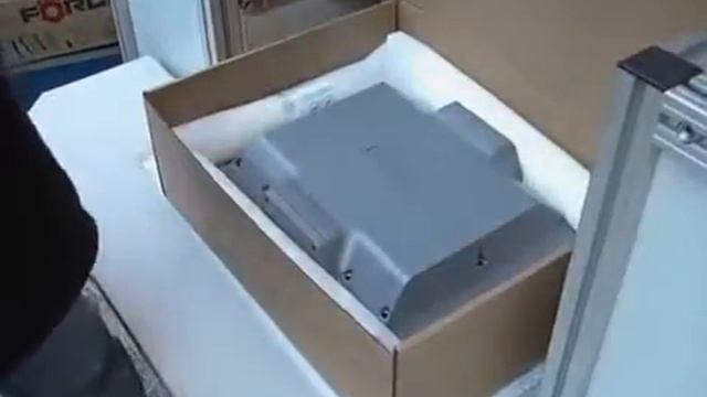 Защита продукции внутри короба Storopack FOAMplus® Bagpacker® от АЛДЖИПАК: упаковка мониторов смотреть онлайн