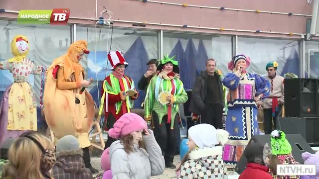 Масленичные гулянья в Апатитах смотреть онлайн
