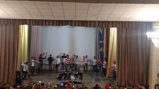 Спортивный танец. 1 отряд. 2 смена лето 2019. смотреть онлайн
