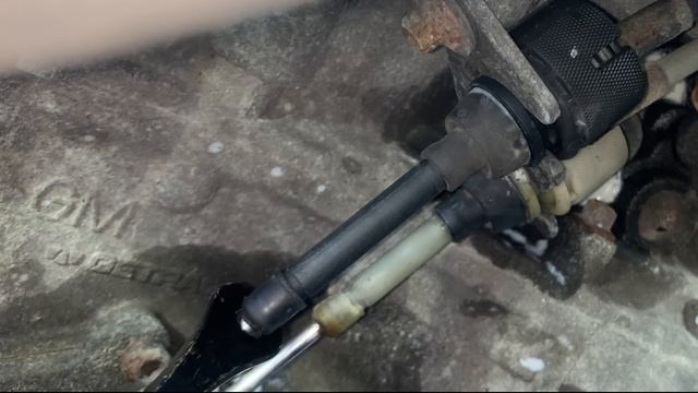 How to Fix Saturn Vue Hard to Shift - Rough Shifting - Manual / Standard Transmission - Lube Cables смотреть онлайн