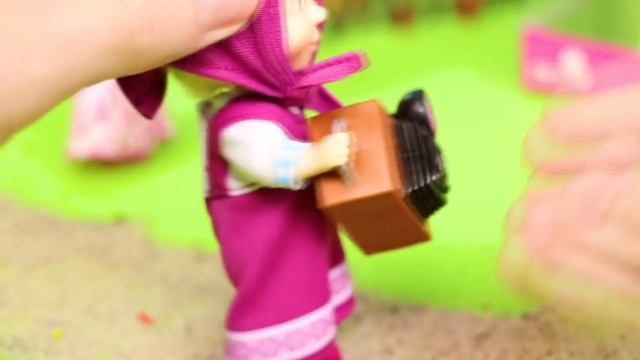 Masha Et Michka Maison Et Hutte Pour Enfants