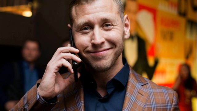 Почему звезде «Кухни» Михаилу Тарабукину страшно жениться смотреть онлайн