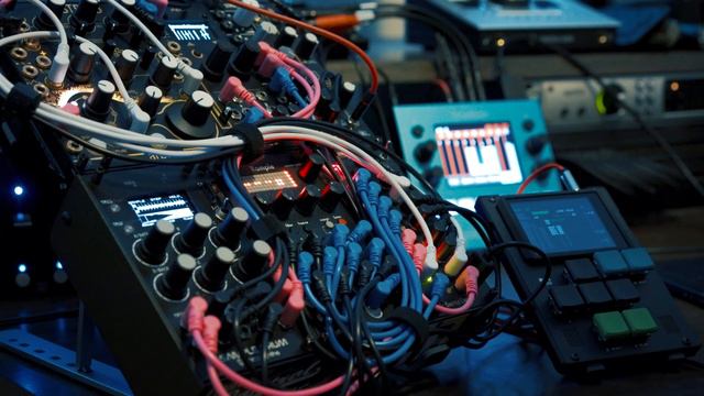 Stagger . Instruo Arbhar . Erica Synths Sample Drum . Squarp Rample . Dirty Wave M8