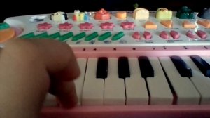 Как играть на пианино  частушки