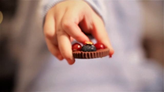 Berry Bouquet Букеты из ягод и клубника в шоколаде. смотреть онлайн