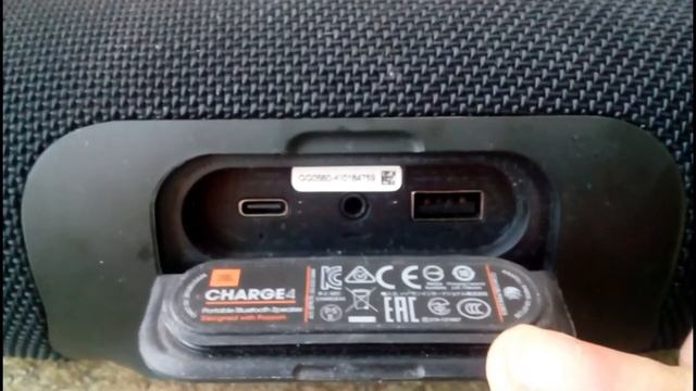 Обзоры. Мегакрутая колонка. JBL CHARGE4 смотреть онлайн