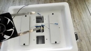 Простой способ установки вентилятора в инкубатор    Несушка