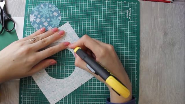 Скрапбукинг. МК по созданию новогодней открытки-спинера смотреть онлайн