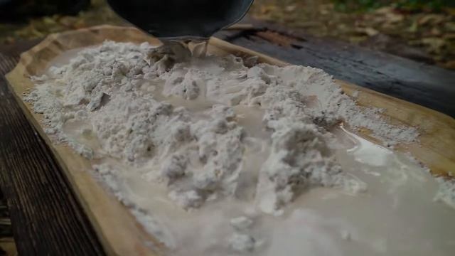 Сало, мука и вода! Посмотрите насколько просто приготовить лепешки со шкварками!.