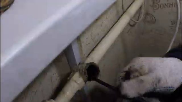 Опять не греют батареи смотреть онлайн