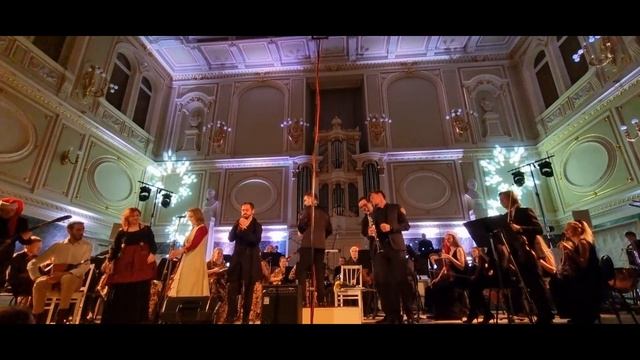 В ЛЕСУ РОДИЛАСЬ ЁЛОЧКА! КАПЕЛЛА САНКТ-ПЕТЕРБУРГ смотреть онлайн