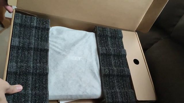 Acer Aspire 3 A315-42 R0LQ Unboxing! смотреть онлайн