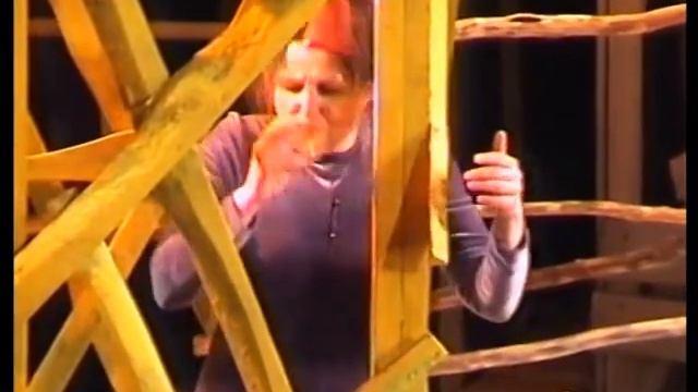 Ольга Дзусова в Ужасном оперном представлении в одном действии "Царь Демьян" смотреть онлайн