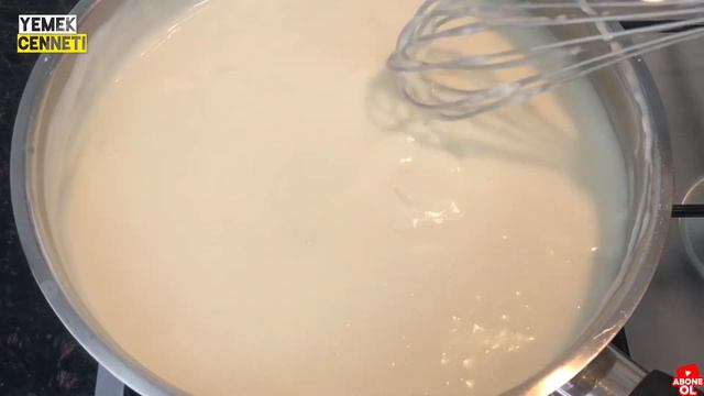 Muhallebili Kadayıf Tatlısı👌 DIŞI ÇITIR, İÇİ YUMUŞACIK🤤 MUHALLEBİYLE KADAYIFIN MUHTEŞEM UYUMU🤫