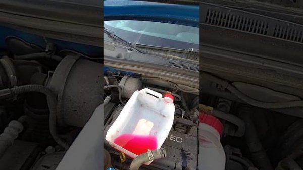 Как слить антифриз для замена термостата на Опель мокка 1,8 XER