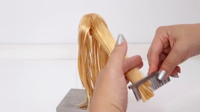 Fixing Dolls That Need Help #2: "Super Glue Cinderella" смотреть онлайн