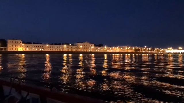 Прогулка на катере по Санкт-Петербургу смотреть онлайн