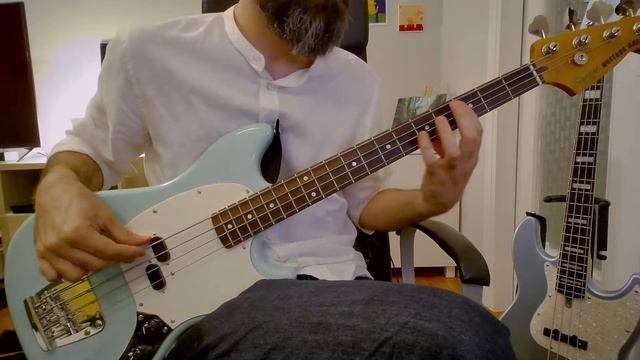 Let's Twist Again - Chubby Checker - Bass Cover смотреть онлайн