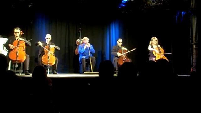 Cello Mafia - Bühne fegen und Flötenspiel смотреть онлайн