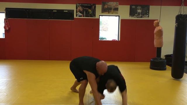 HB - Wrestling Russian Arm Tie Fake Single смотреть онлайн