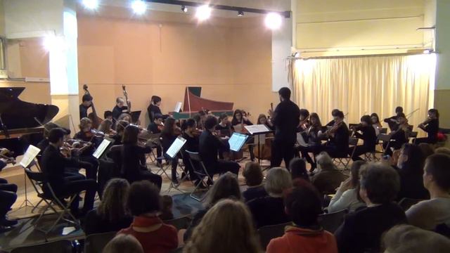 Orquestra Eduard Toldrà - escola Oriol Martorell de Barcelona смотреть онлайн