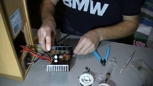 Ремонт колонок SVEN MA-332/Сгорел усилитель TDA 2050. смотреть онлайн