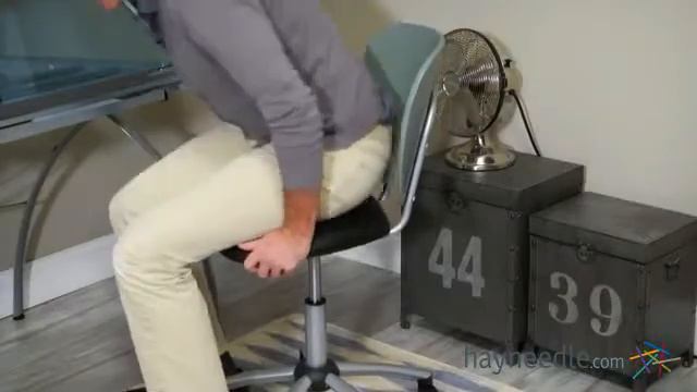Studio Designs Futura Chair - Product Review Video смотреть онлайн