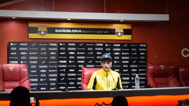Rueda de prensa de Juan Ignacio Dinenno смотреть онлайн