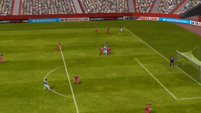 На добивание вратарь был бессилен среагировать FIFA 13 iPhone/iPad - Juventus vs. PSG смотреть онлайн