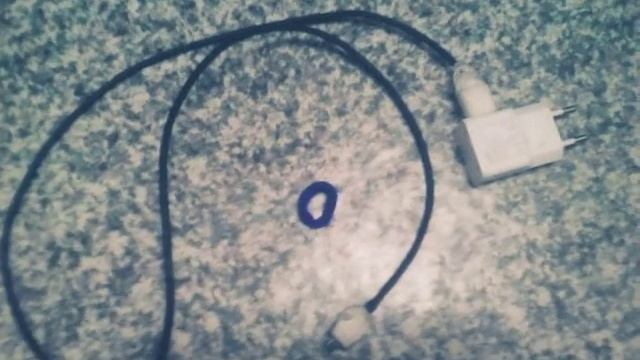 Лайхак с наушниками и зарядном устройством??? смотреть онлайн