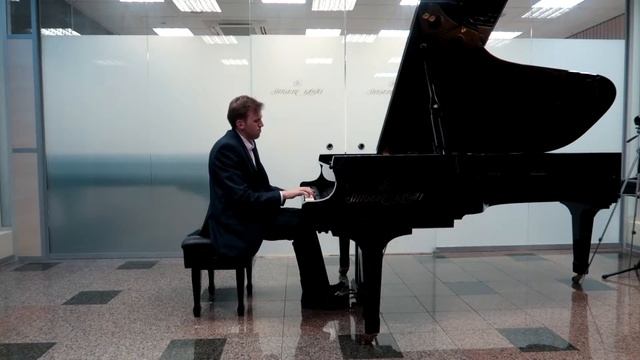 П. Владигеров, Ноктюрн op. 59. Исполняет Станислав Корчагин. смотреть онлайн