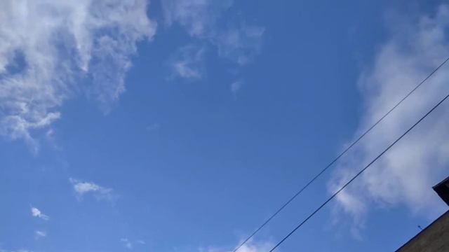 очередной дождик остановлен светит небо голубое и солнце золотое 26.09 22 год. смотреть онлайн