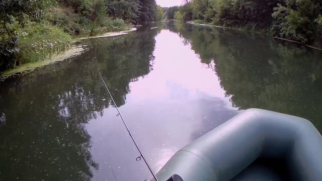 Взял эту снасть и понеслась... Кукан забит рыбой. Рыбалка на щуку и крупного голавля 2021. смотреть онлайн