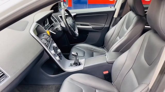 2017 (171) Volvo XC60 2.0 D4 SE NAV LUX MANUAL 190BHP смотреть онлайн