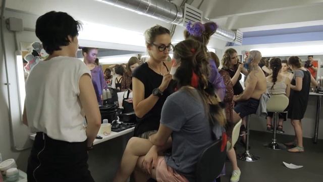 Профессия гример make-up artist смотреть онлайн