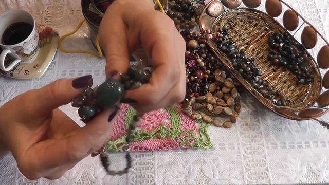 МОИ УКРАШЕНИЯ. ЯШМА - ЦАРИЦА КАМНЕЙ (БУСЫ И КОЛЬЕ). ЧАСТЬ 1 смотреть онлайн