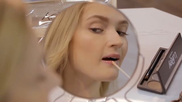 Lurey Lash- сыворотка для роста ресниц смотреть онлайн