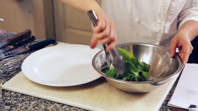 Cooked Shrimp Salad : Seafood Salad смотреть онлайн