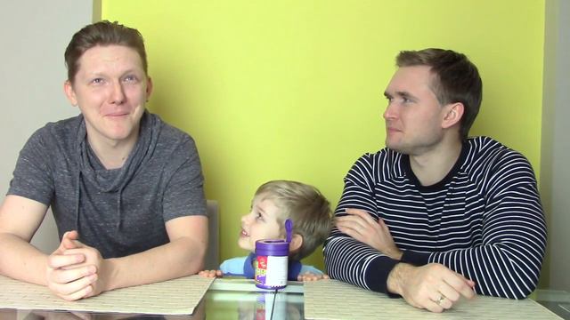 BEAN BOOZLED ЧЕЛЛЕНДЖ Папа наелся тухлых яиц,а дядю Ваню чуть на вырвало смотреть онлайн
