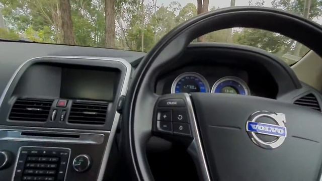 2012 Volvo XC60 D5 R-Design смотреть онлайн