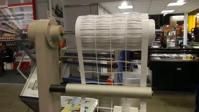 Ротационная высечная машина DKG-320 / DKG-450 - высечка самоклейки - пустышек на выставке смотреть онлайн