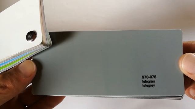 ORACAL® Telegrey 970-076 смотреть онлайн