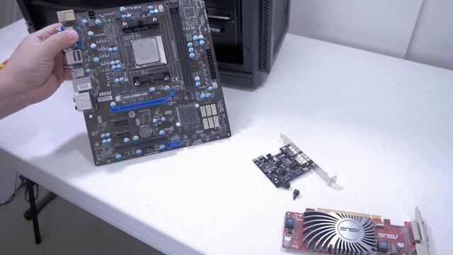 Storage Server | Swapping out the Core Components смотреть онлайн
