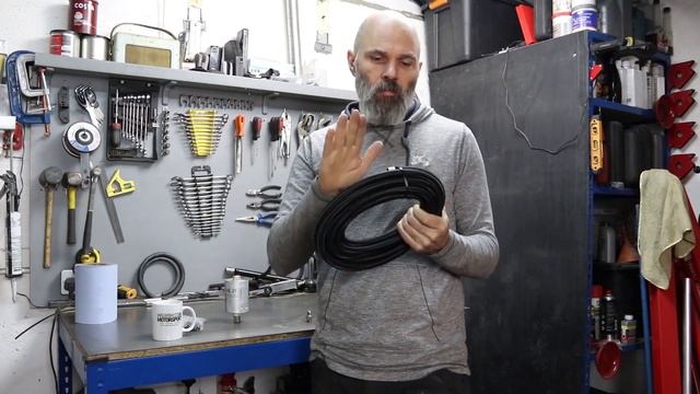 Porsche 924 S Turbo Build 30 - Making braided fuel lines смотреть онлайн