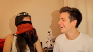 ТРОГАЕМ ДРУГ ДРУГА ЗА (.)(.) / Touch my body challenge