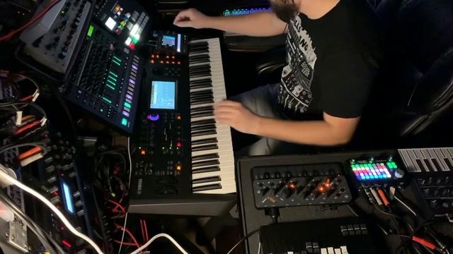 BoQ Revisited - Skulpt, TR-8S, Blackbox, Virus TI, ZOIA, MODX, MicroFreak, Pyramid смотреть онлайн